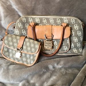 dooney and bourke set - 2 piece - authentic